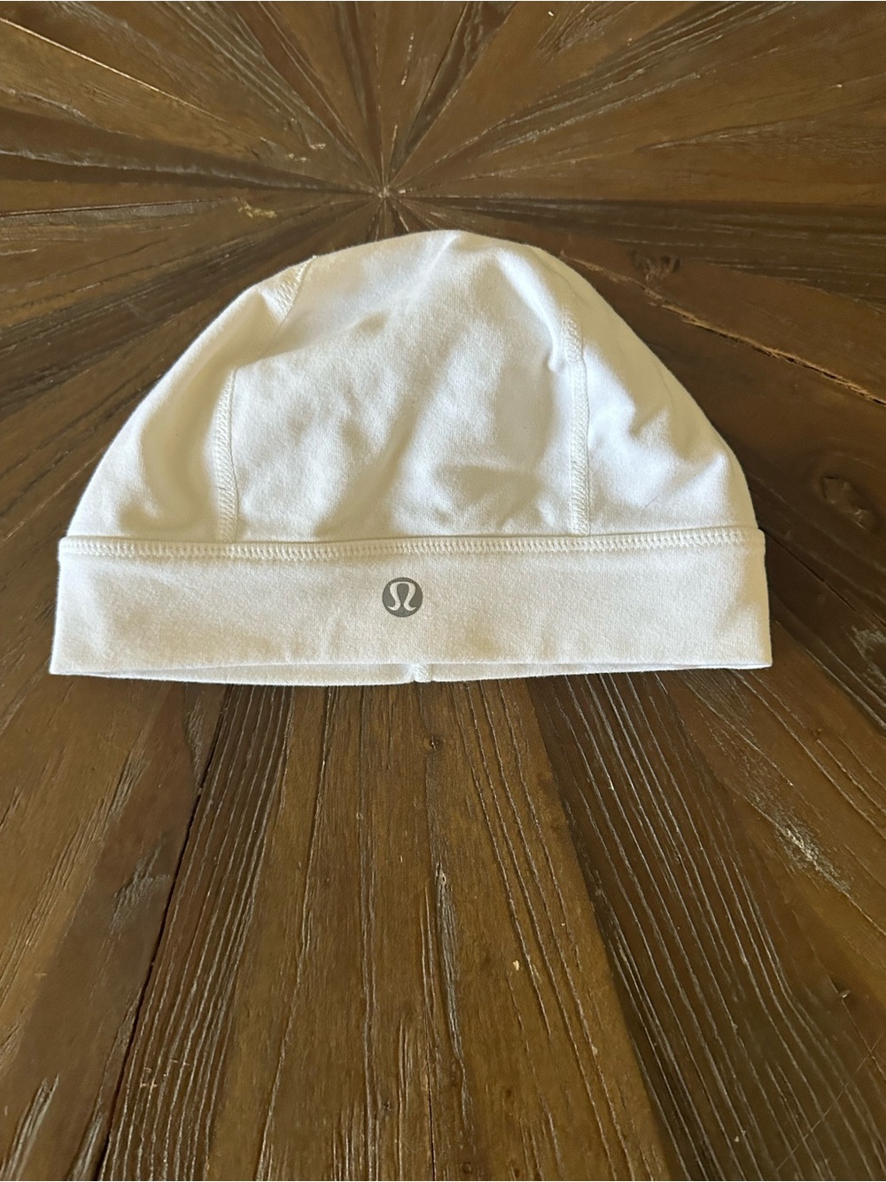 lululemon athletica  White running Beanie